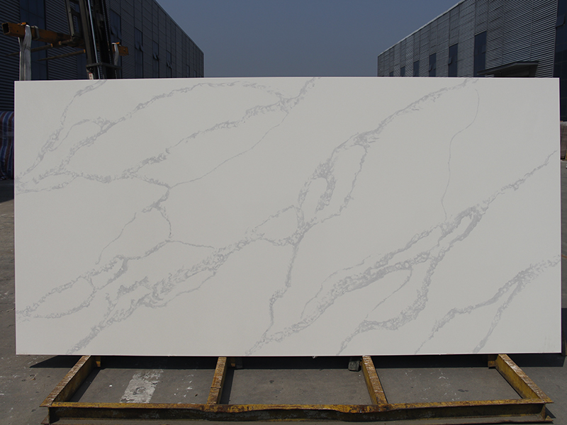 Calacatta quartz with grey veins