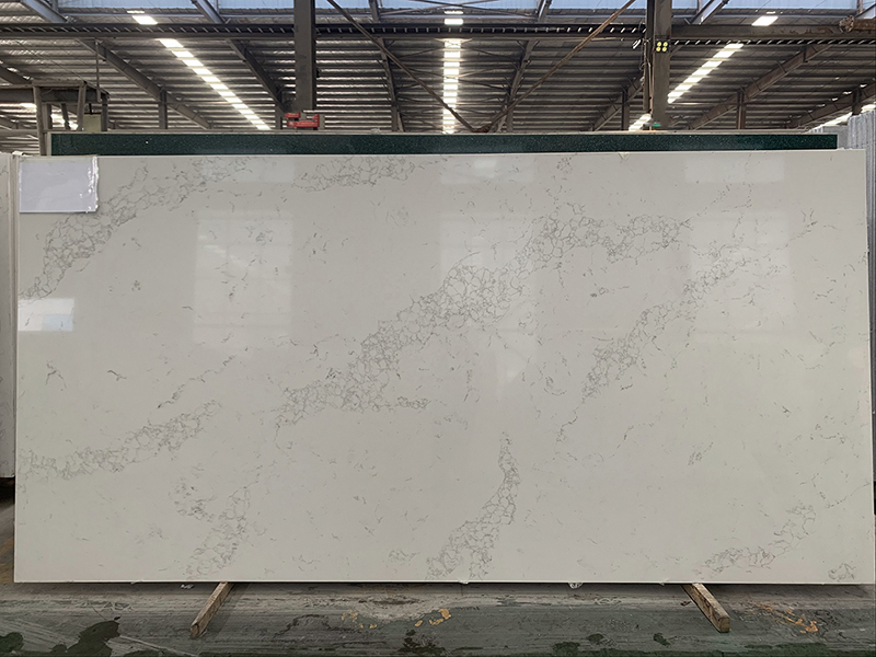 Marble looking quartz slab