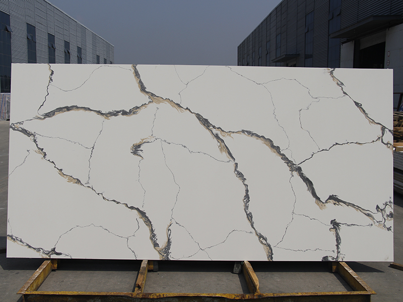 Calacatta gold quartz slab 