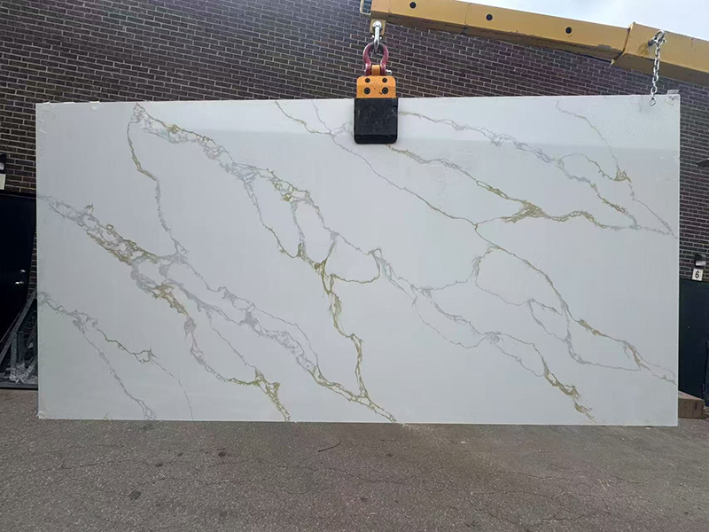 Calacatta gold quartz slab 