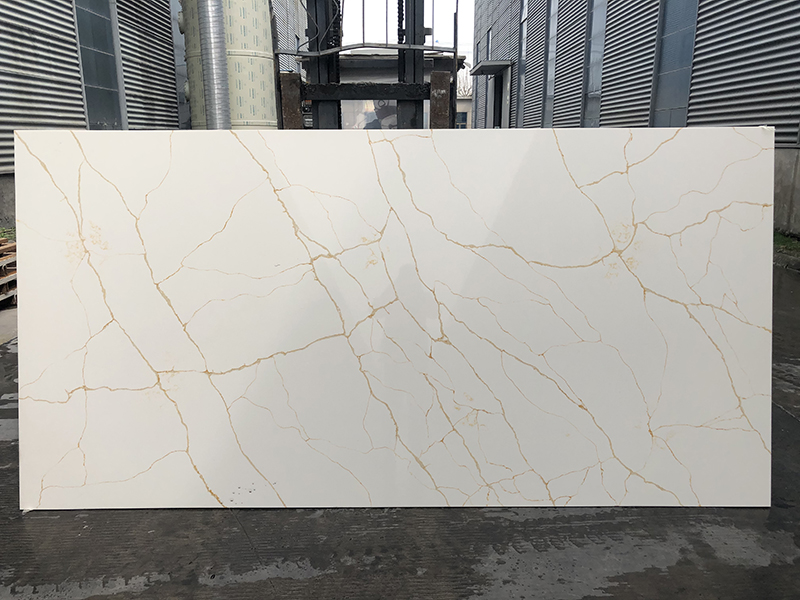 Calacatta gold quartz slab