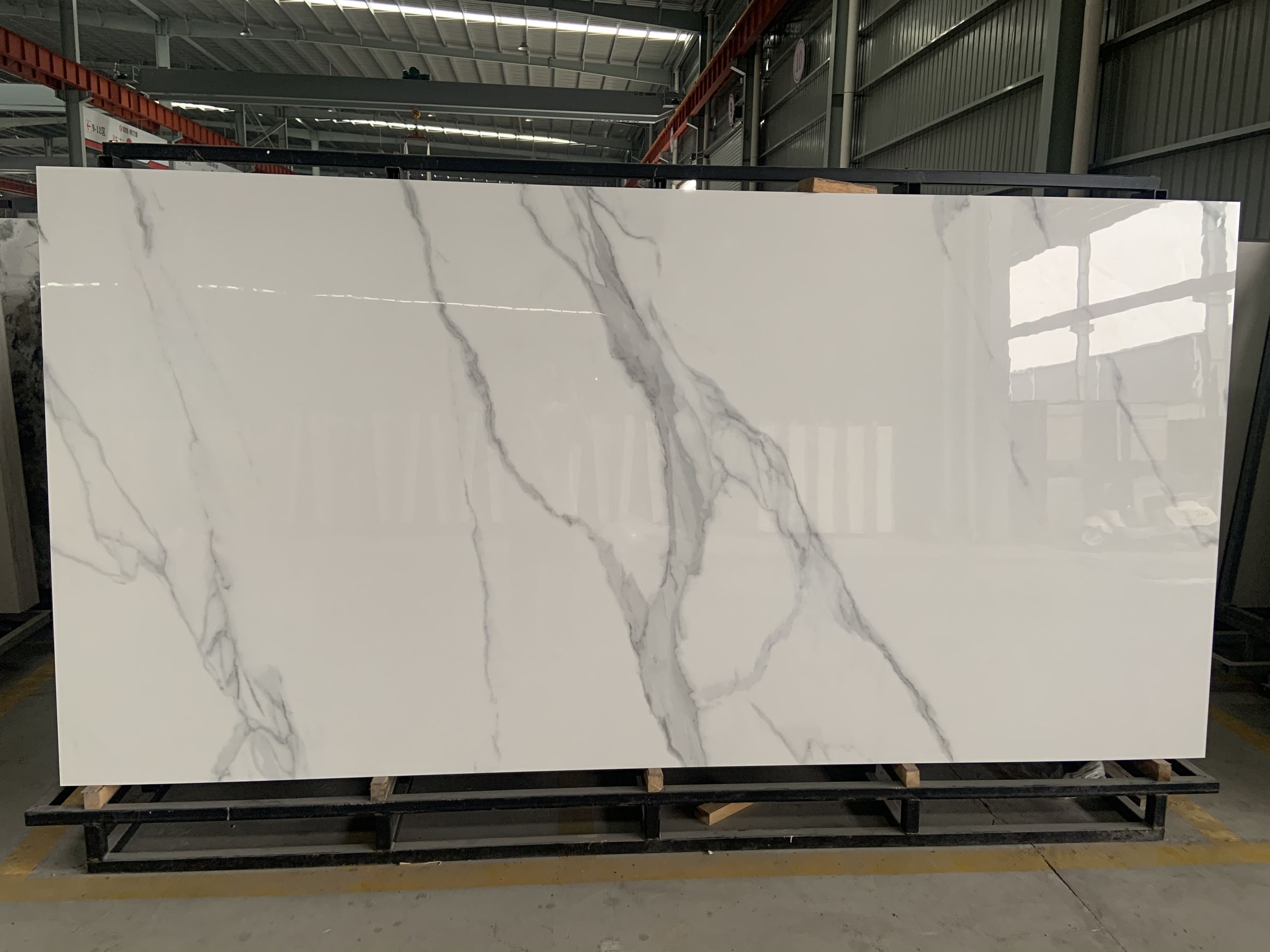 Calacatta white sintered stone