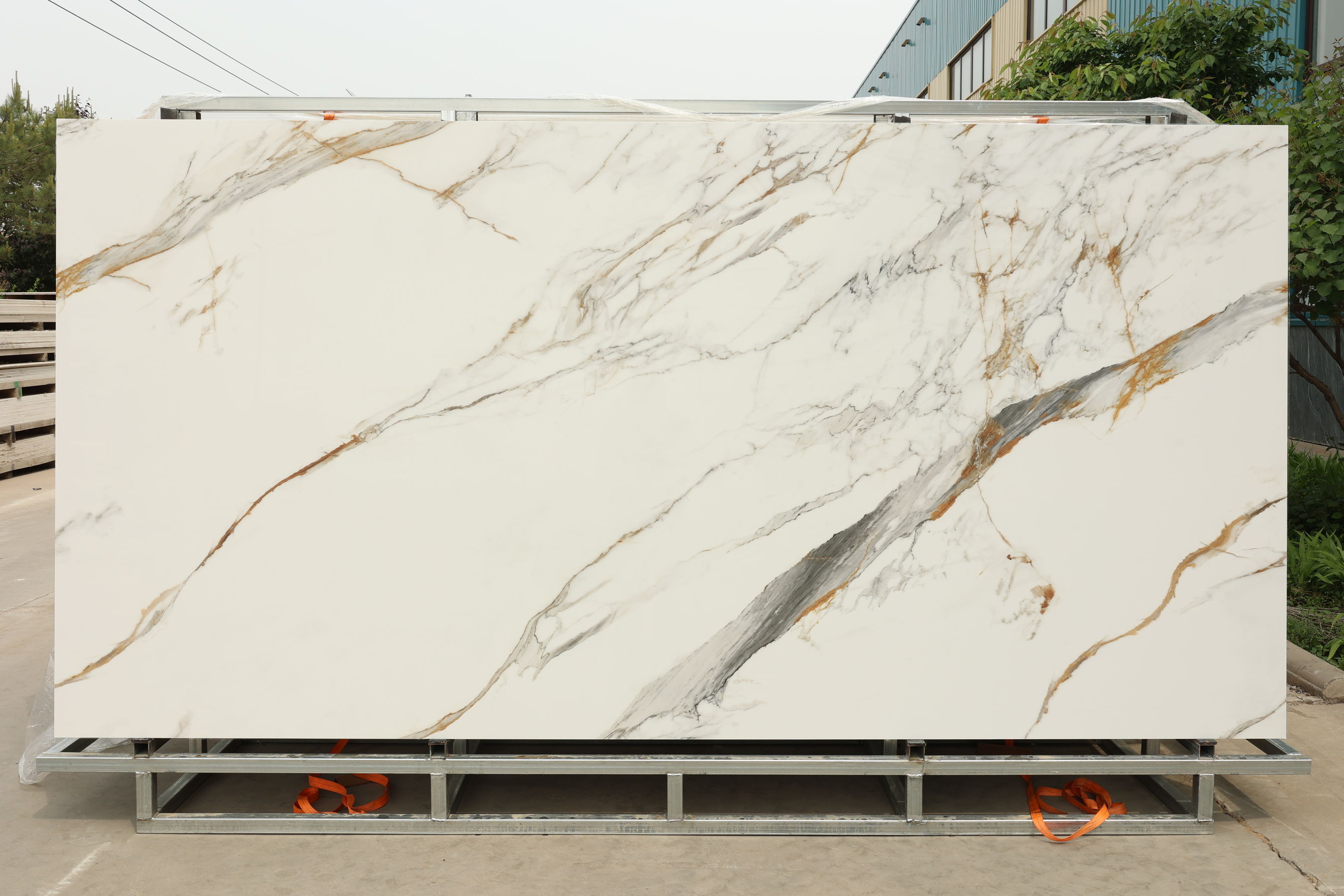 Calacatta gold porcelain slab