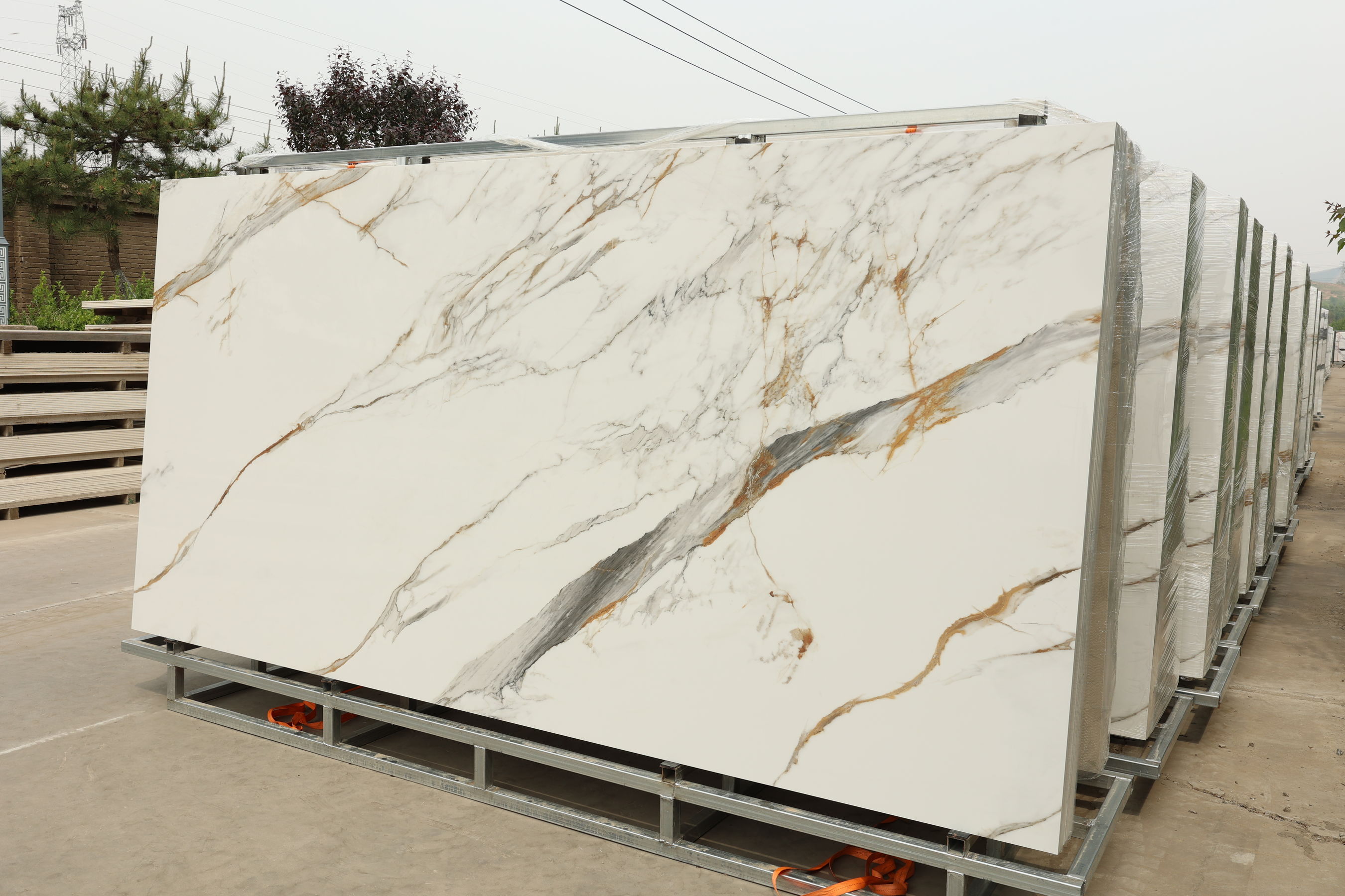 Calacatta gold porcelain slab
