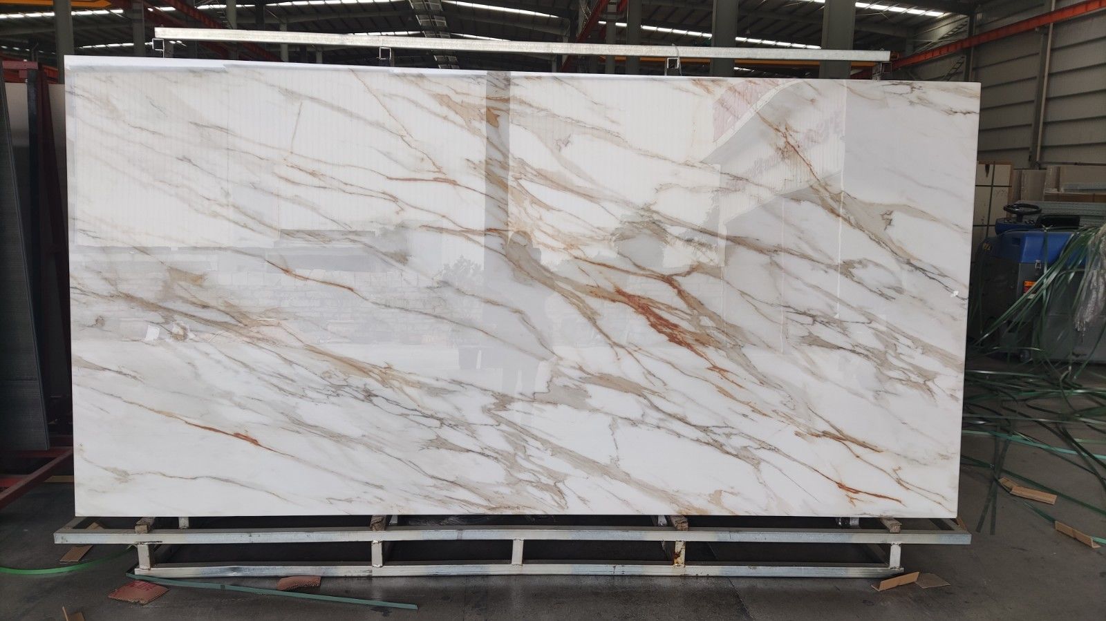 Calacatta gold porcelain slab