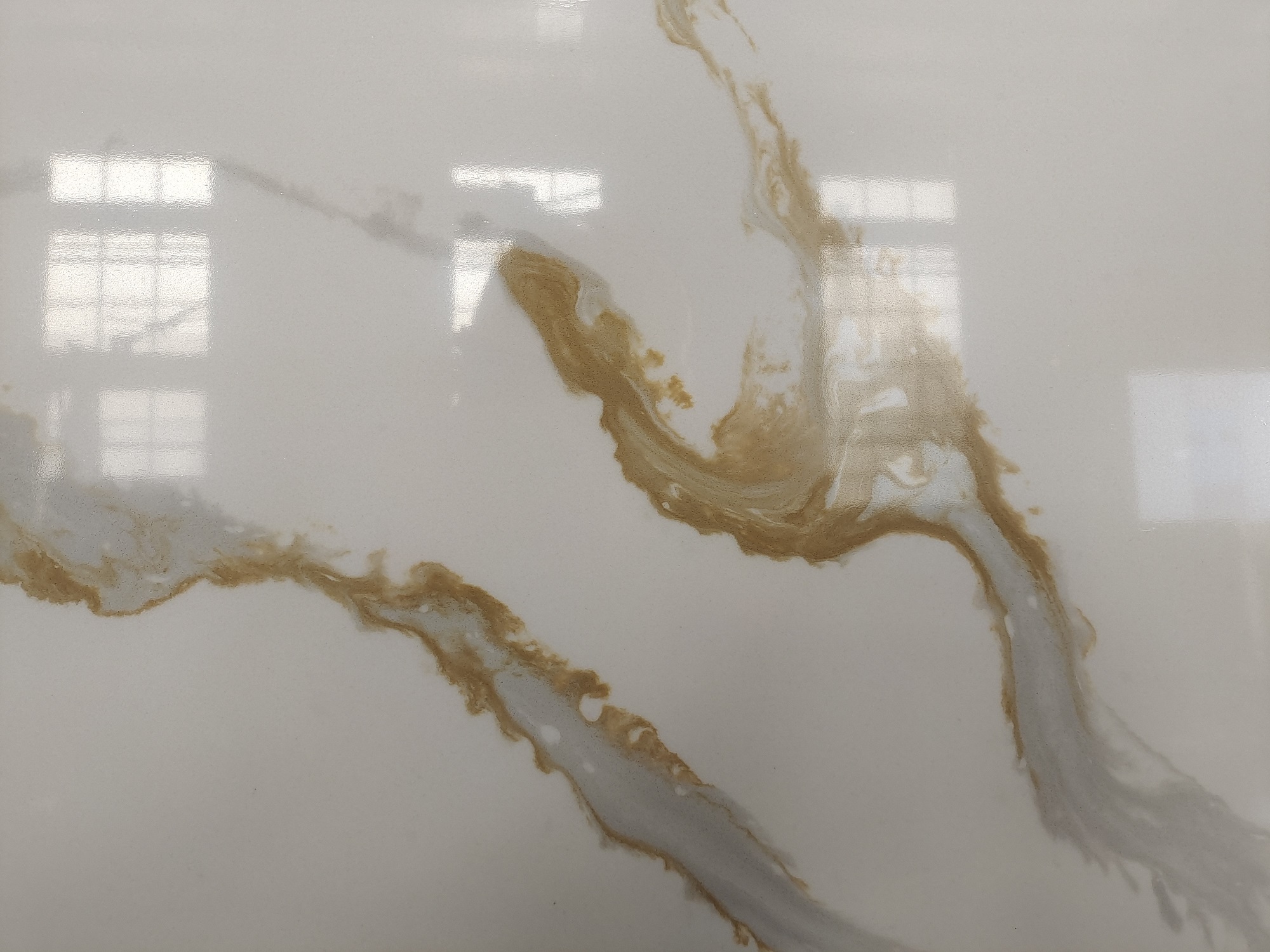 Calacatta gold quartz slab 