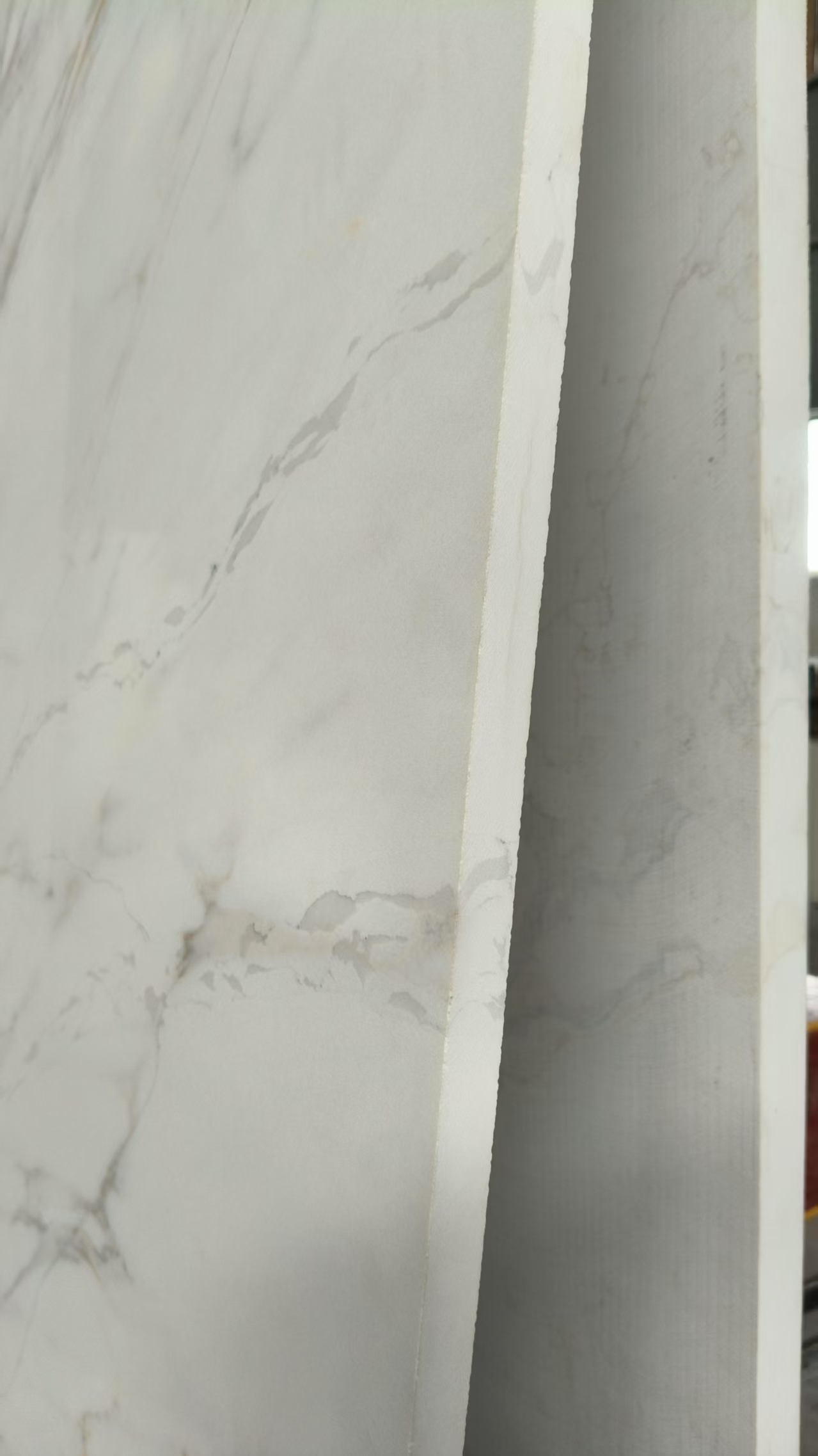 Full body 3D printed quartz slab