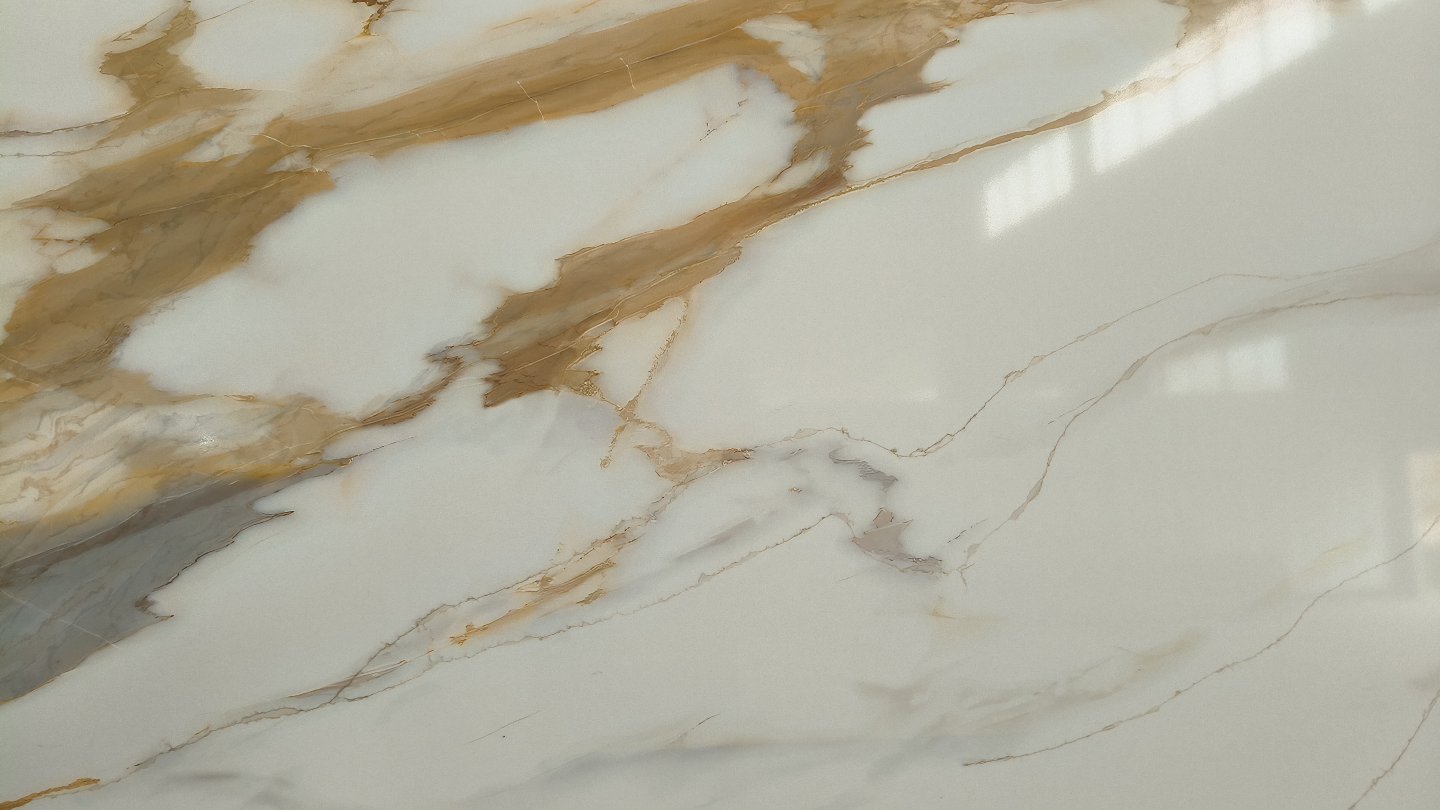 Calacatta gold printed quartz stone