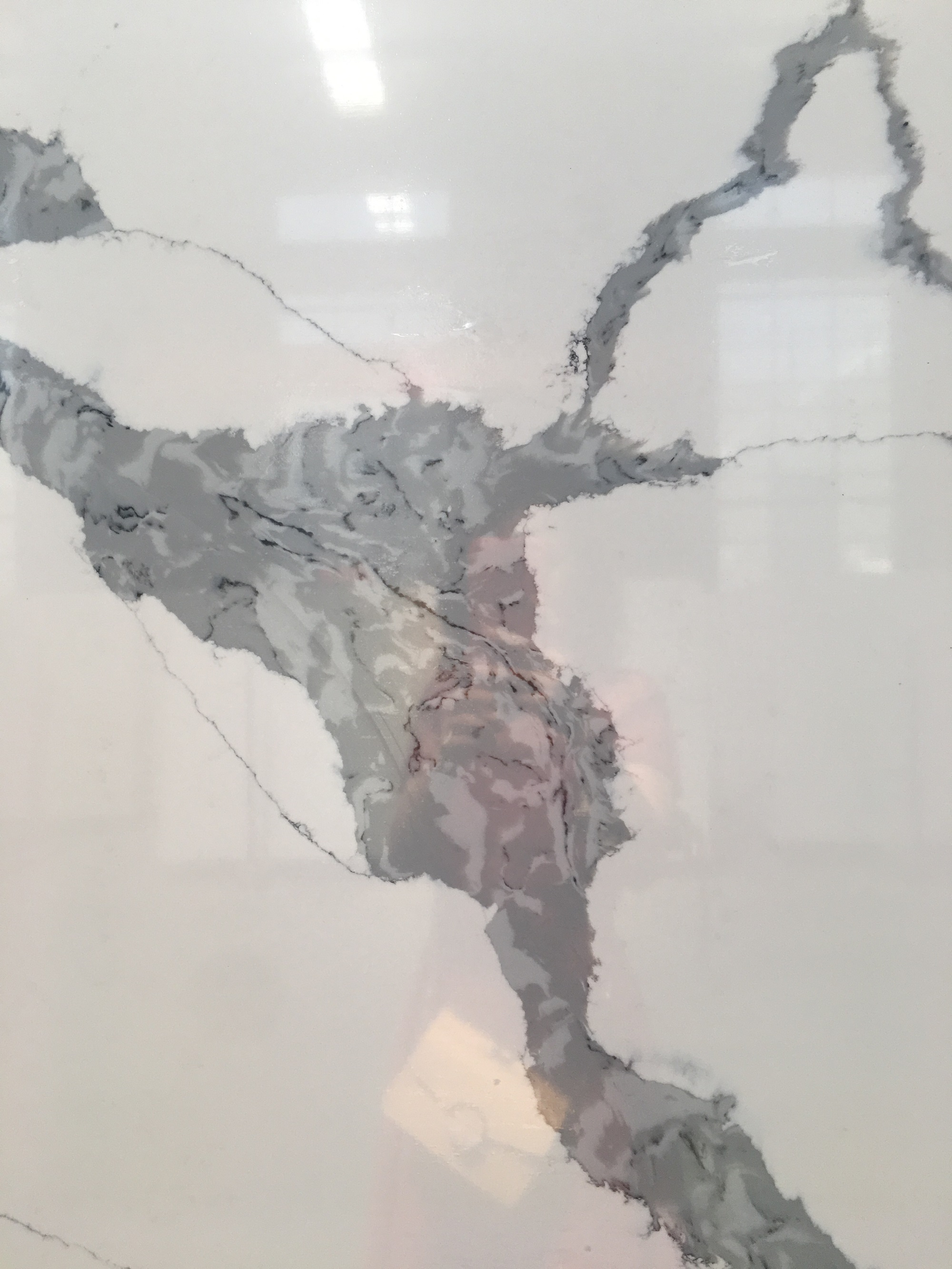 Calacatta lion white quartz slab 