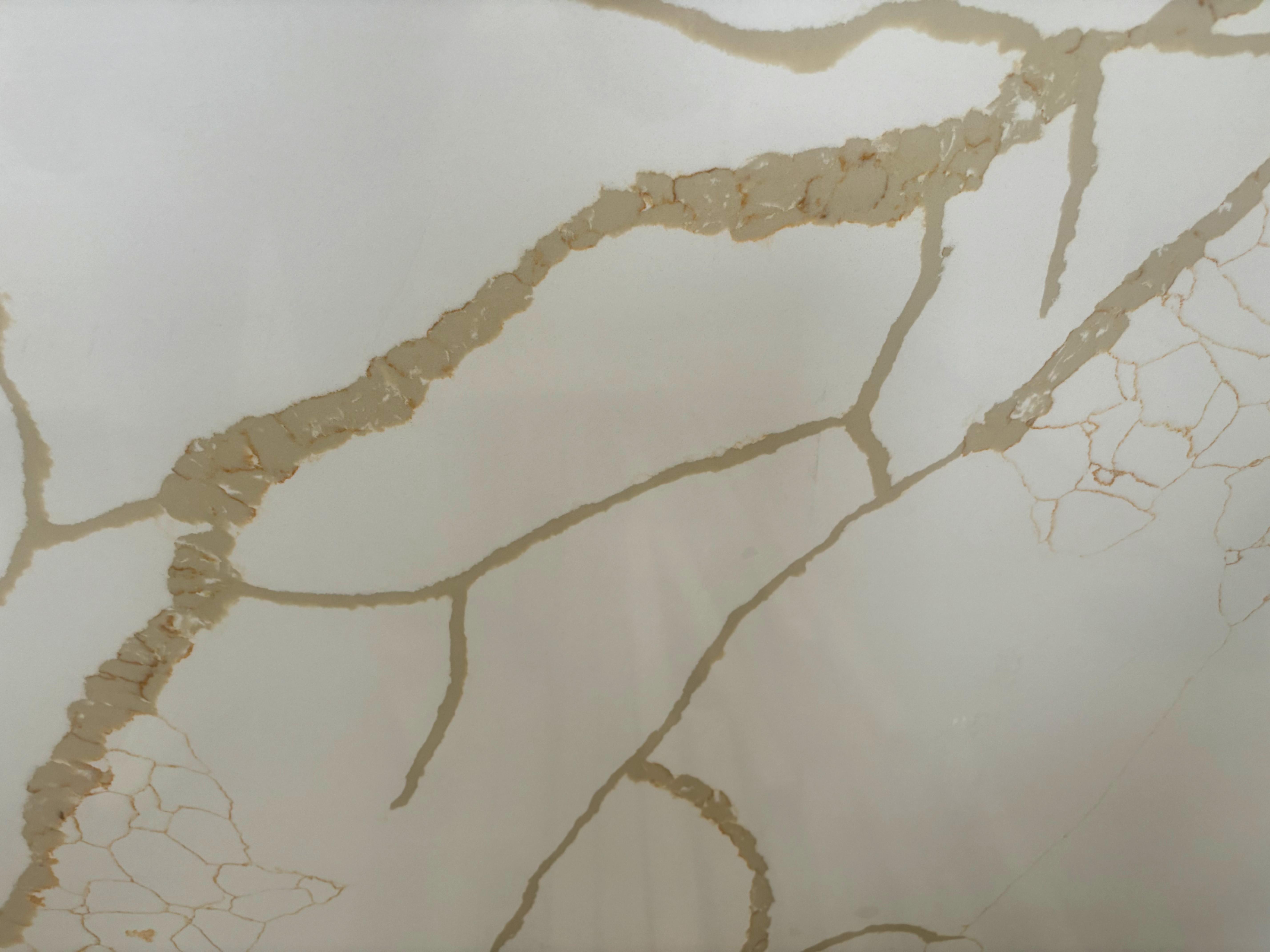 Calacatta gold quartz stone 