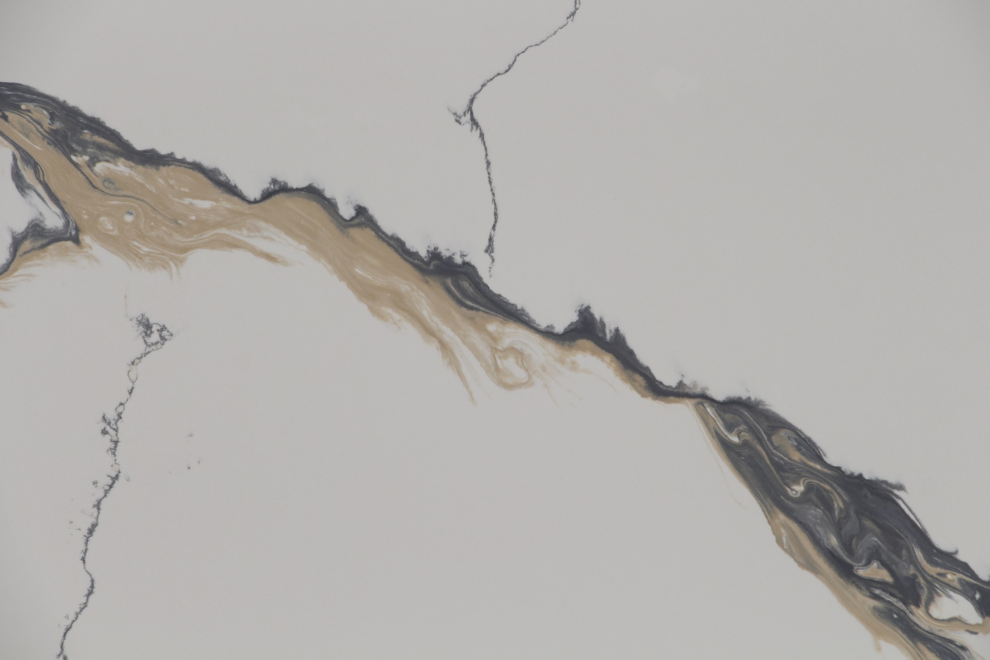 Calacatta gold quartz slab 