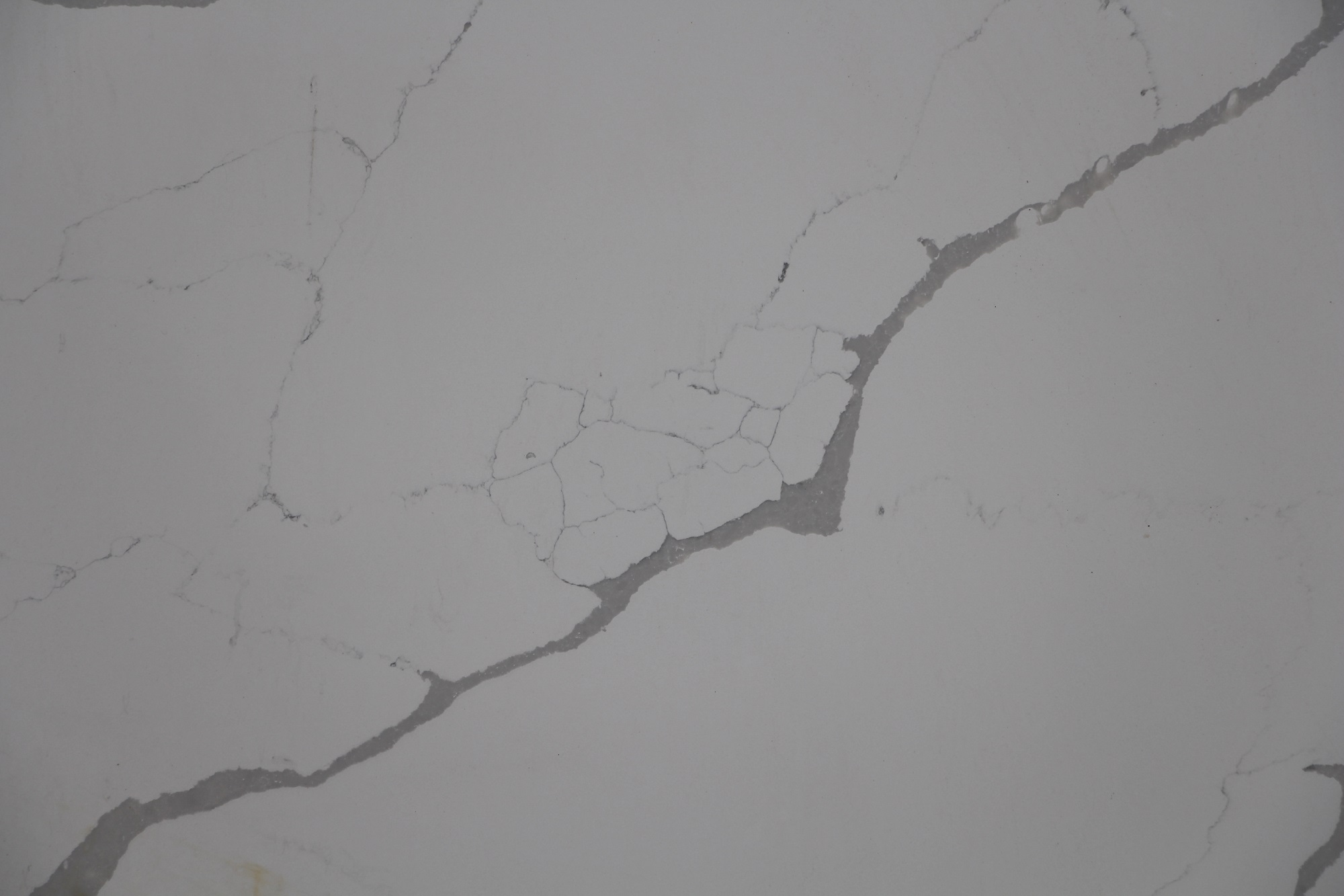 Calacatta classico quartz slab 