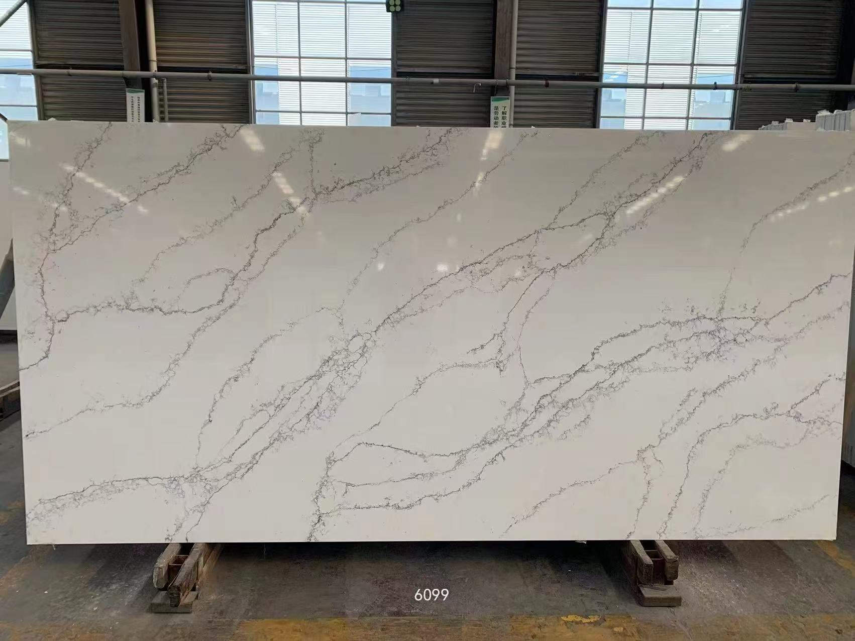 Calacatta quartz slab