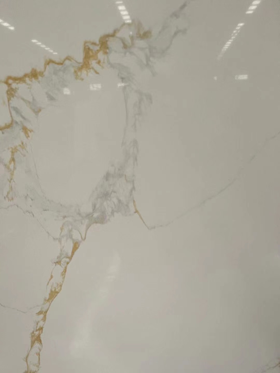 Calacatta gold quartz slab 