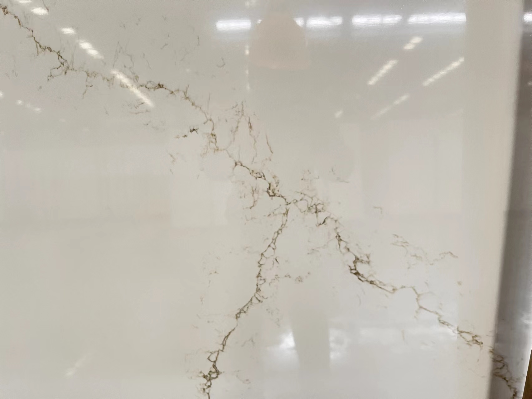 Calacatta gold quartz stone slab