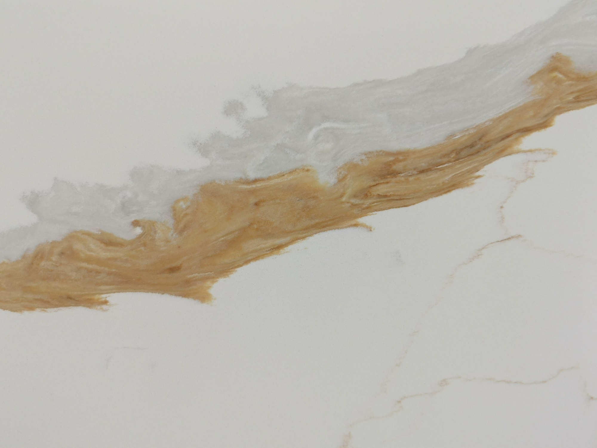 Calacatta gold quartz slab