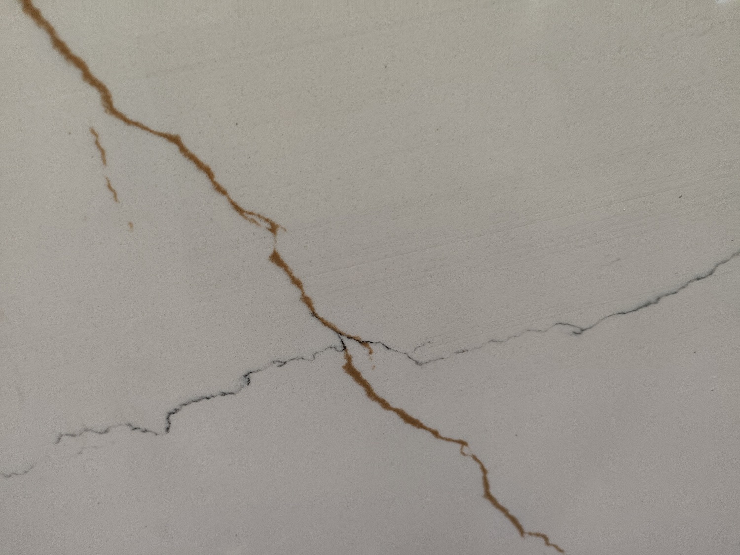 Calacatta white quartz slab
