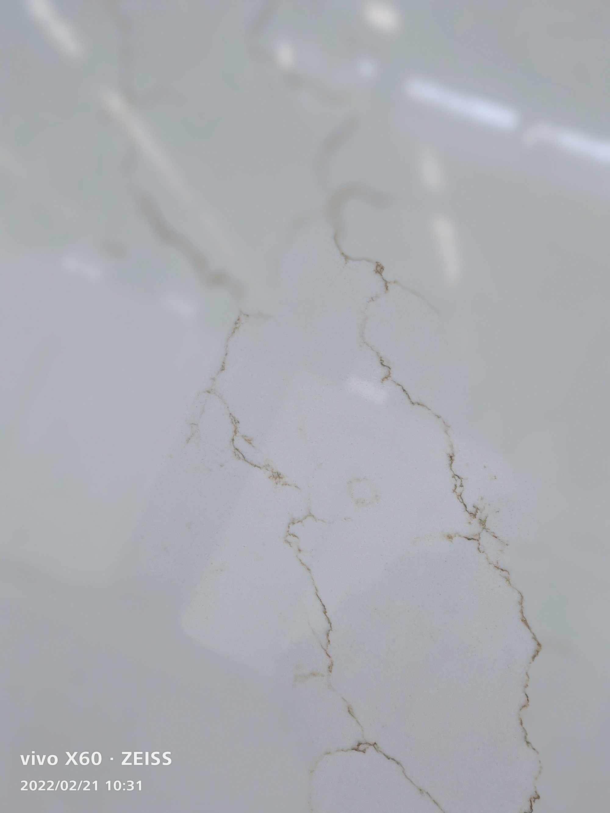 Calacatta gold quartz slab 