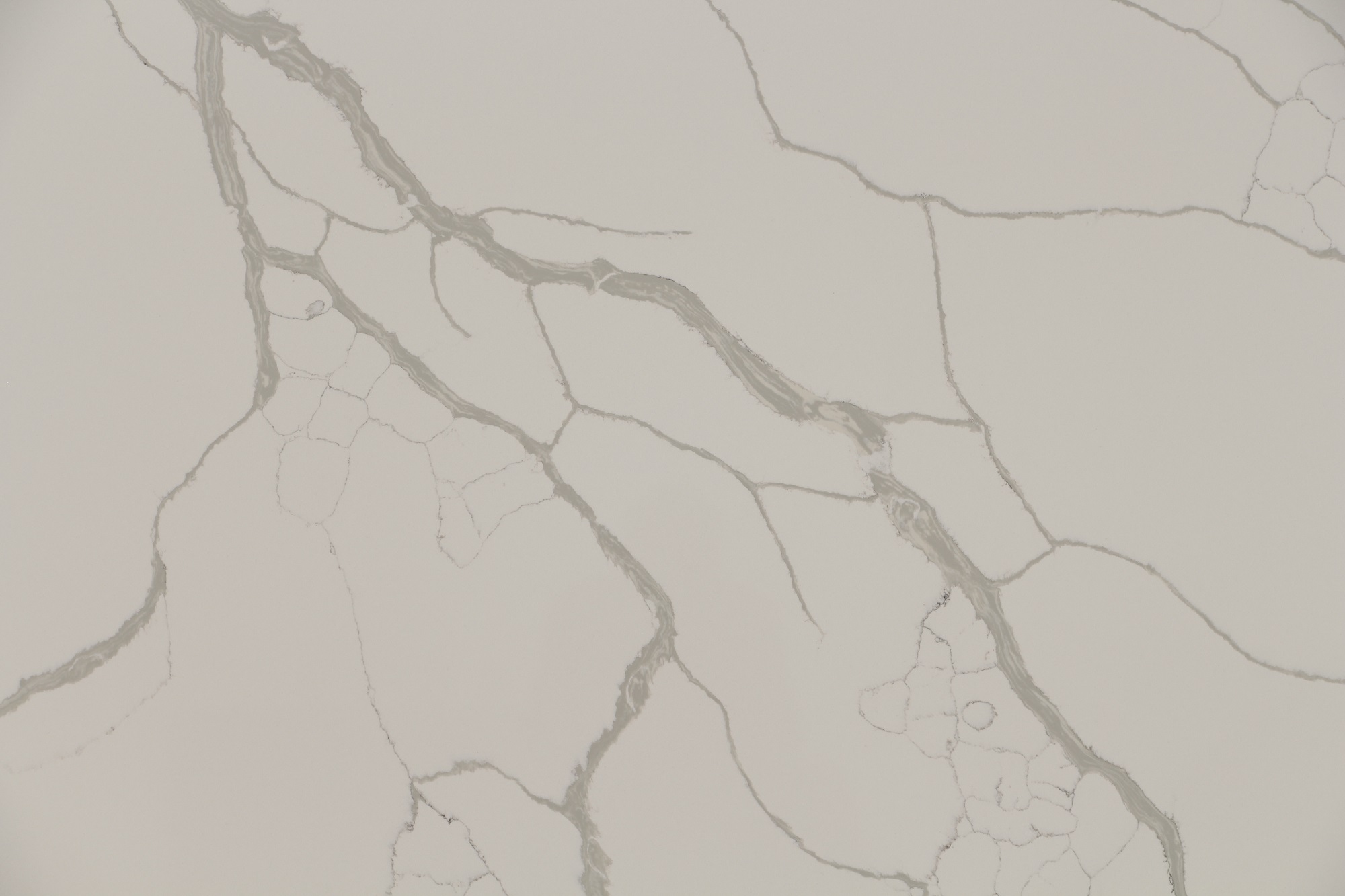 Calacatta laza quartz slab