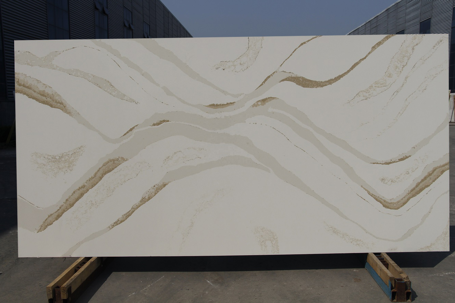 Calacatta gold quartz slab