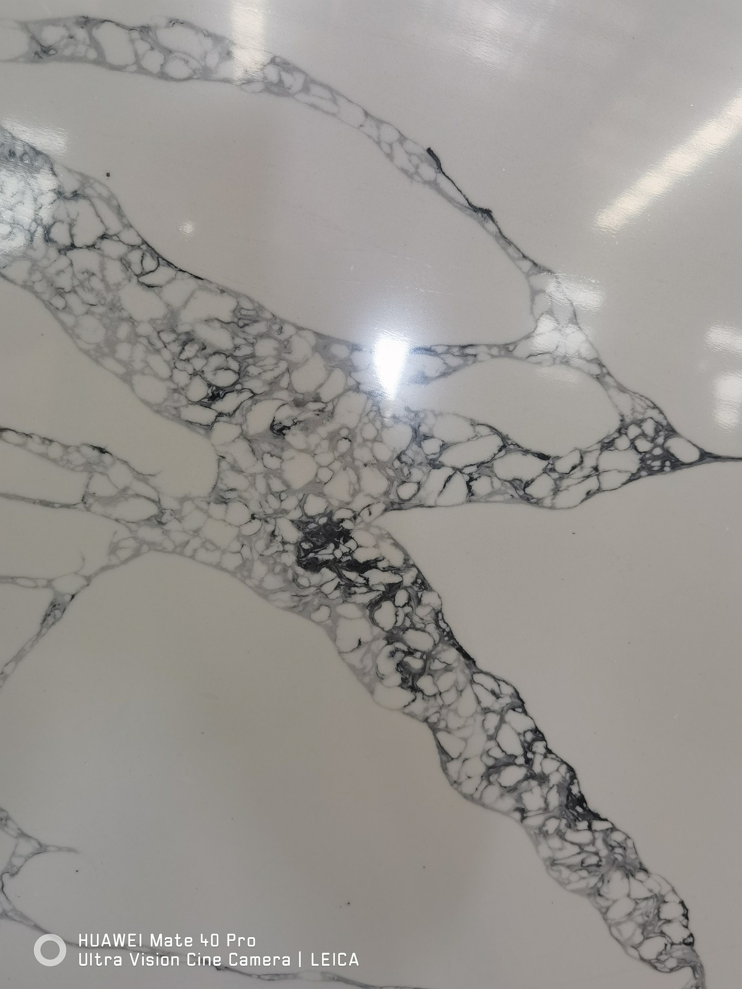 Statuario white quartz slab