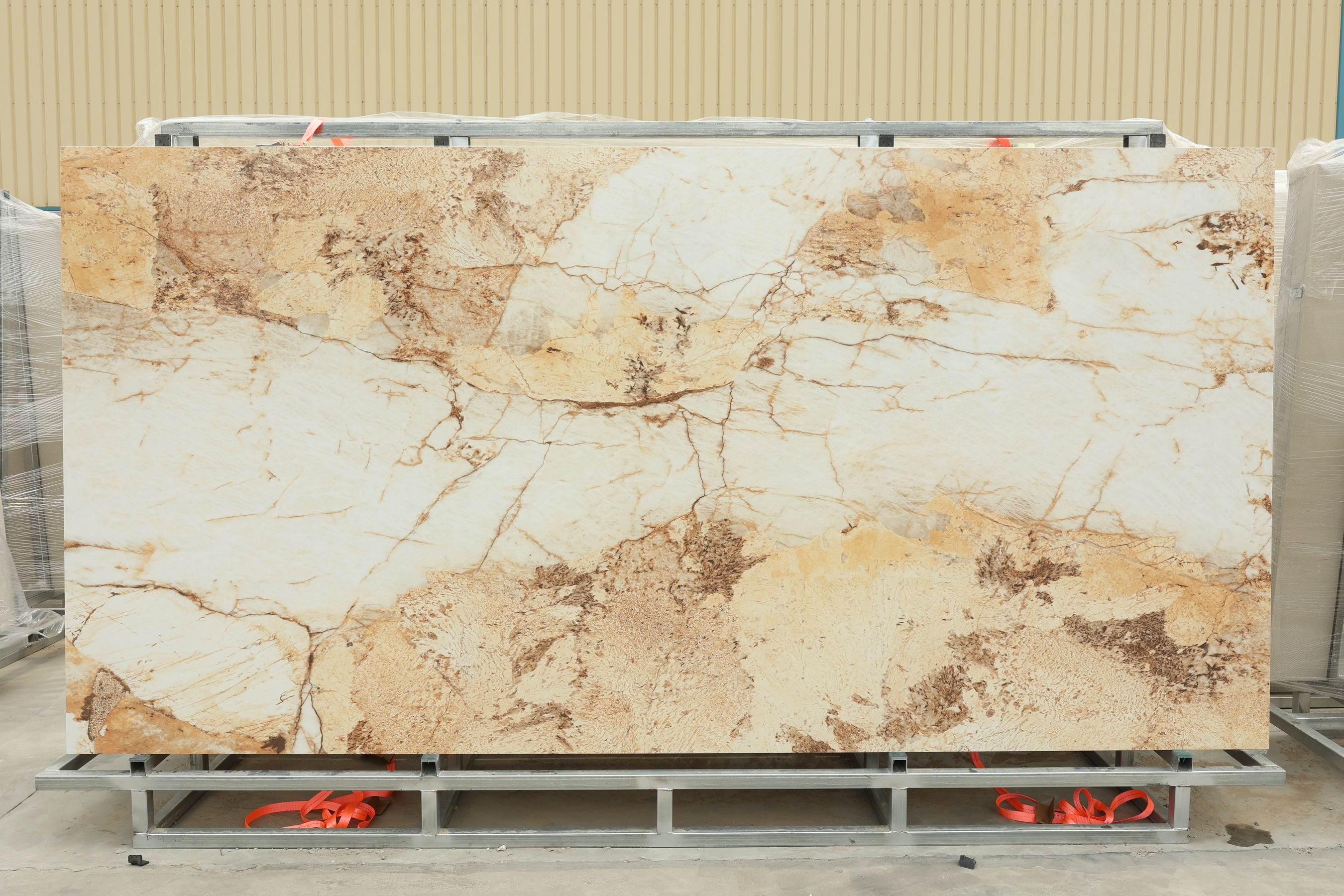 Onyx like pandora porcelain slab