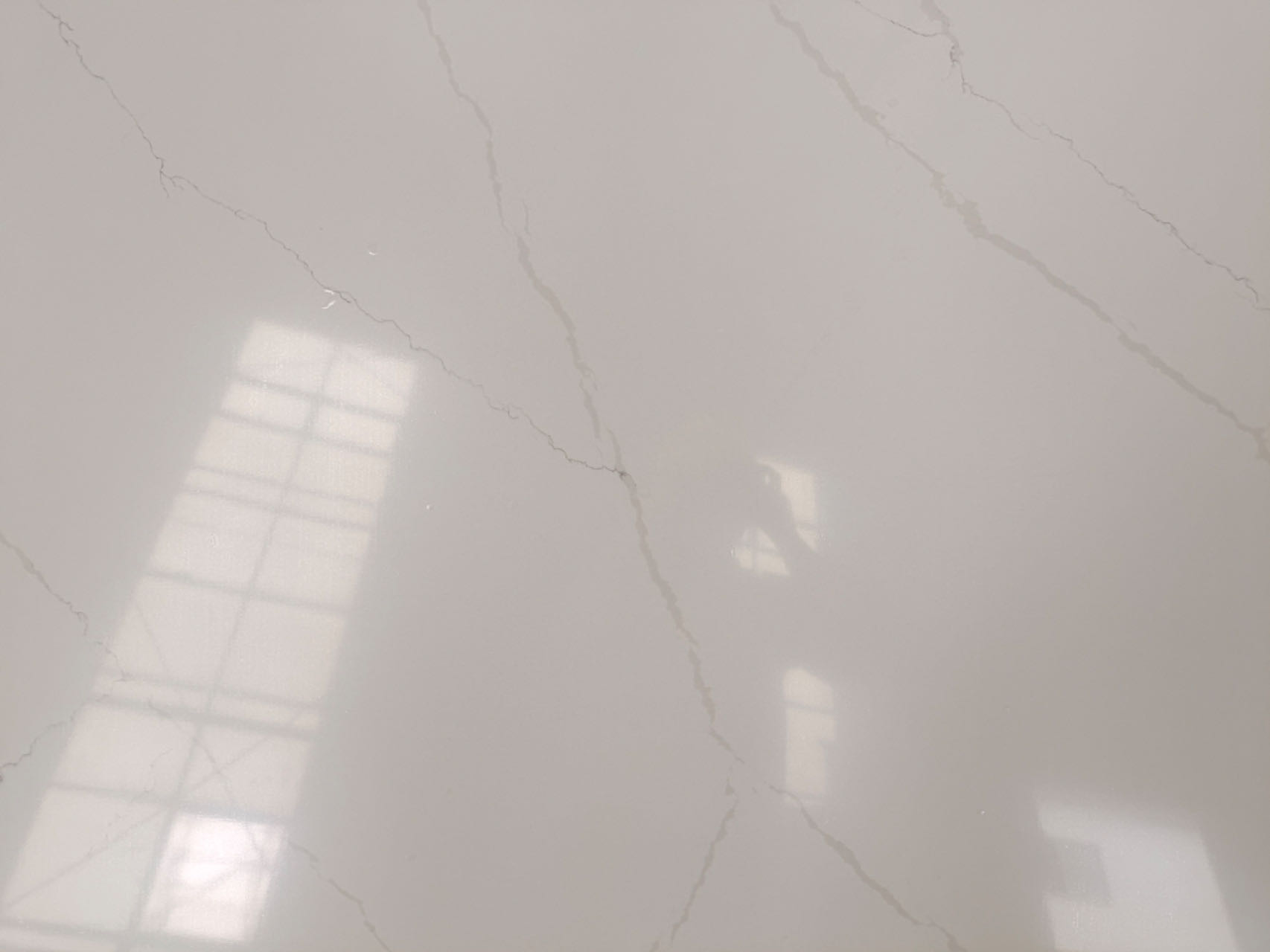 White quartz with light grey veins