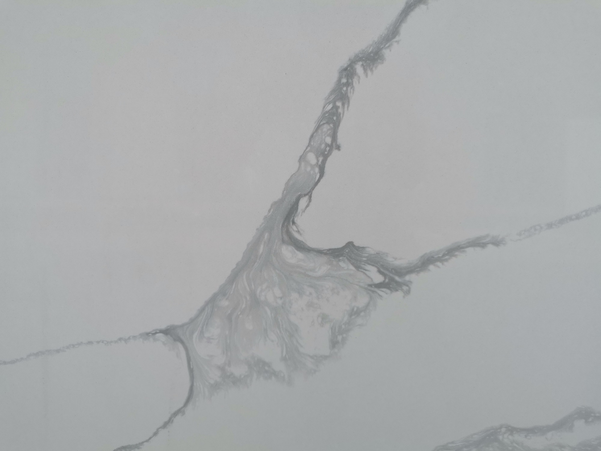 White calacatta quartz slab